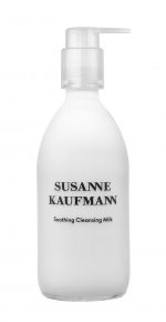 SOOTHING CLEANSING MILK 250ML